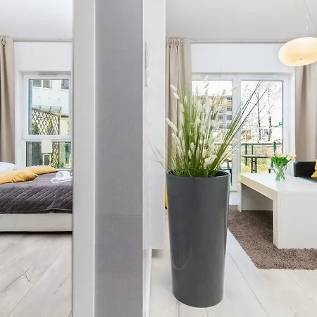 Albatross Towers By Renters