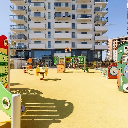Albatross Towers By Renters *