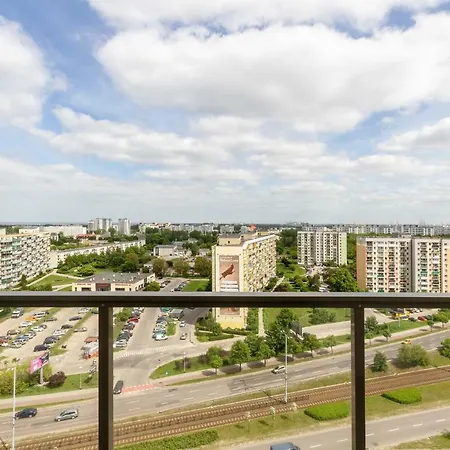 Apartment Albatross Towers By Renters