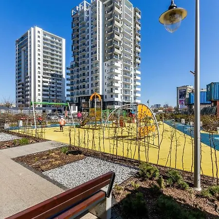 Albatross Towers By Renters *